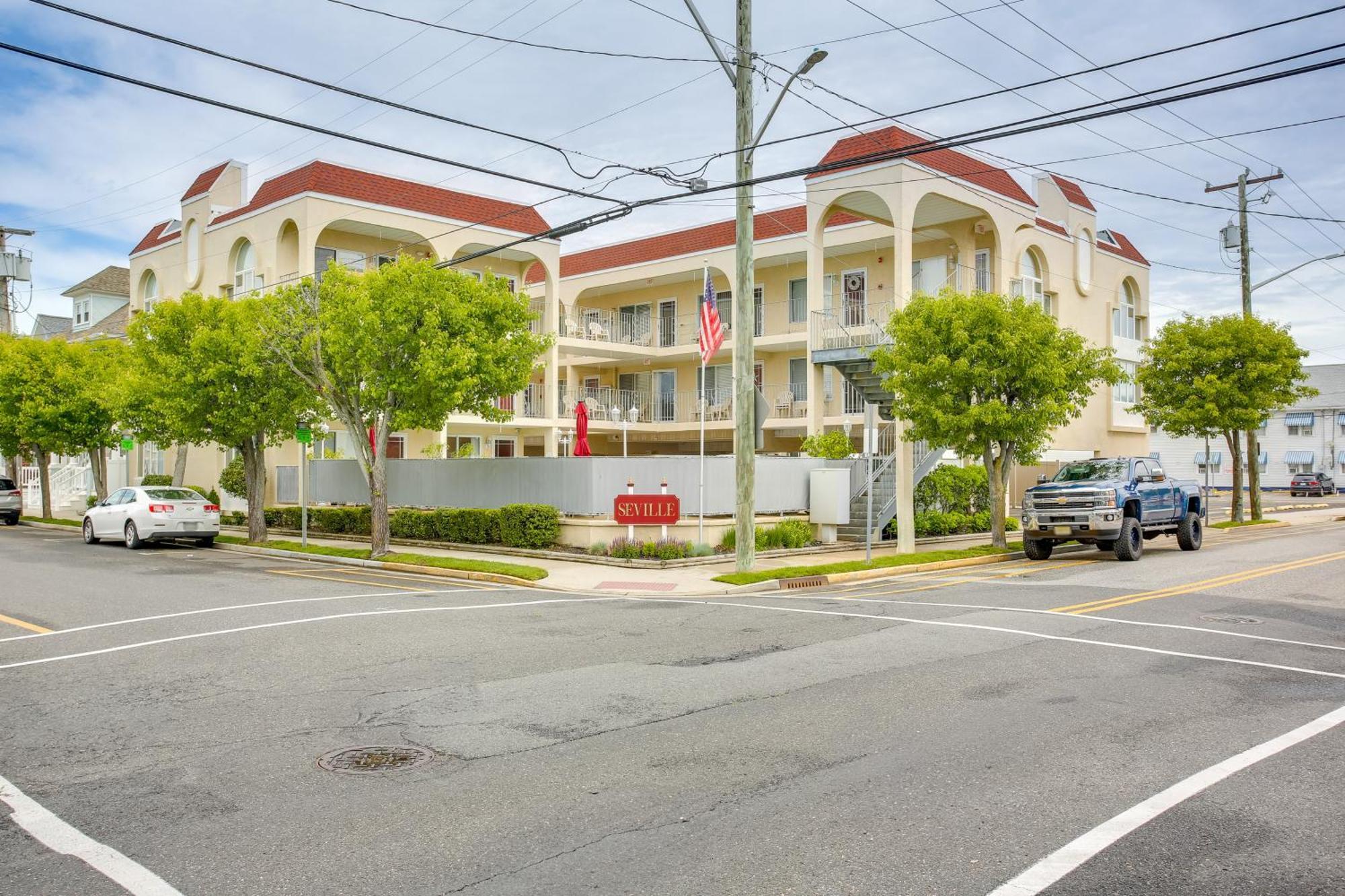 Quaint Wildwood Condo About Walk To Beach! Exterior photo
